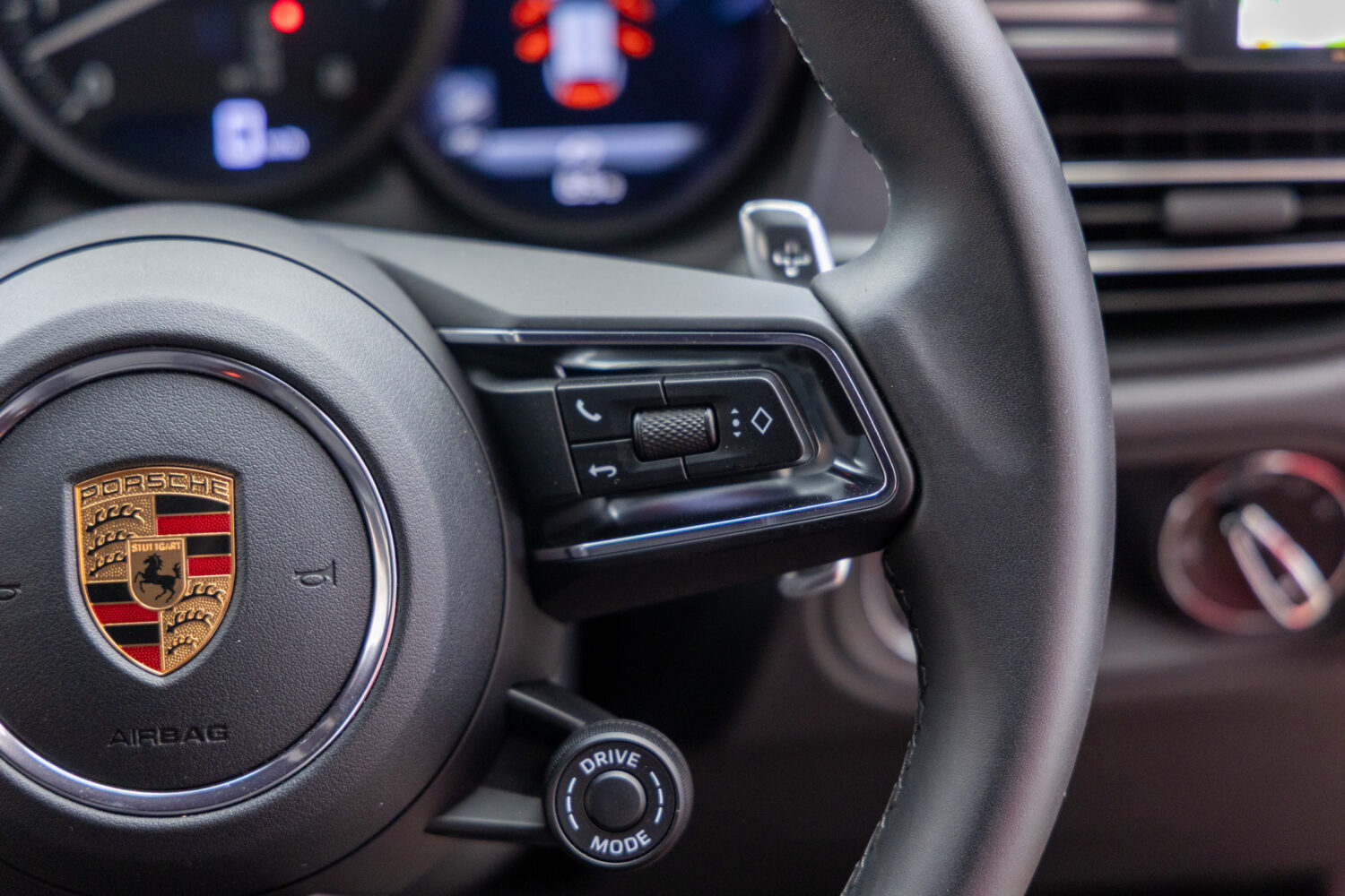 マカン GTS PDK 4WD