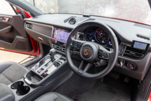 マカン GTS PDK 4WD