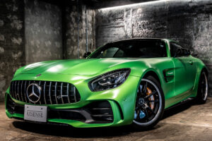 メルセデスAMG GT R