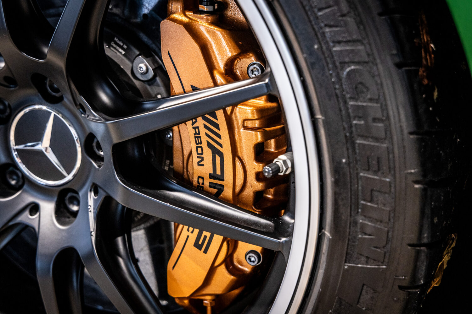 メルセデスAMG GT R