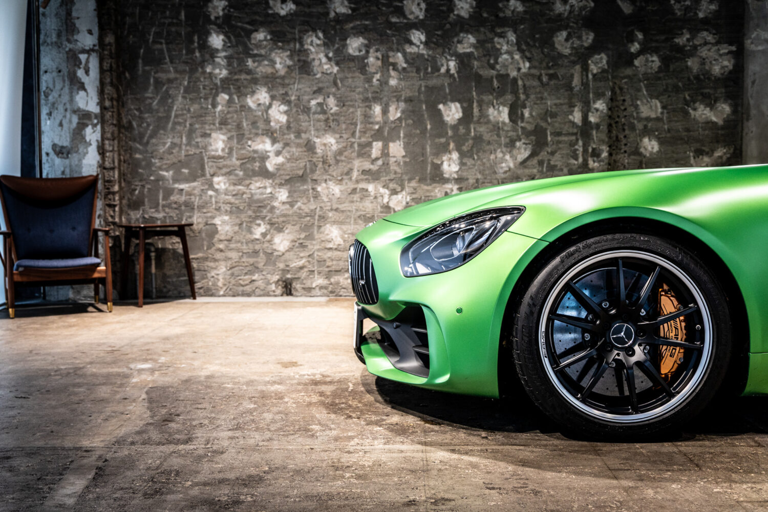 メルセデスAMG GT R