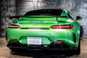 メルセデスAMG GT R