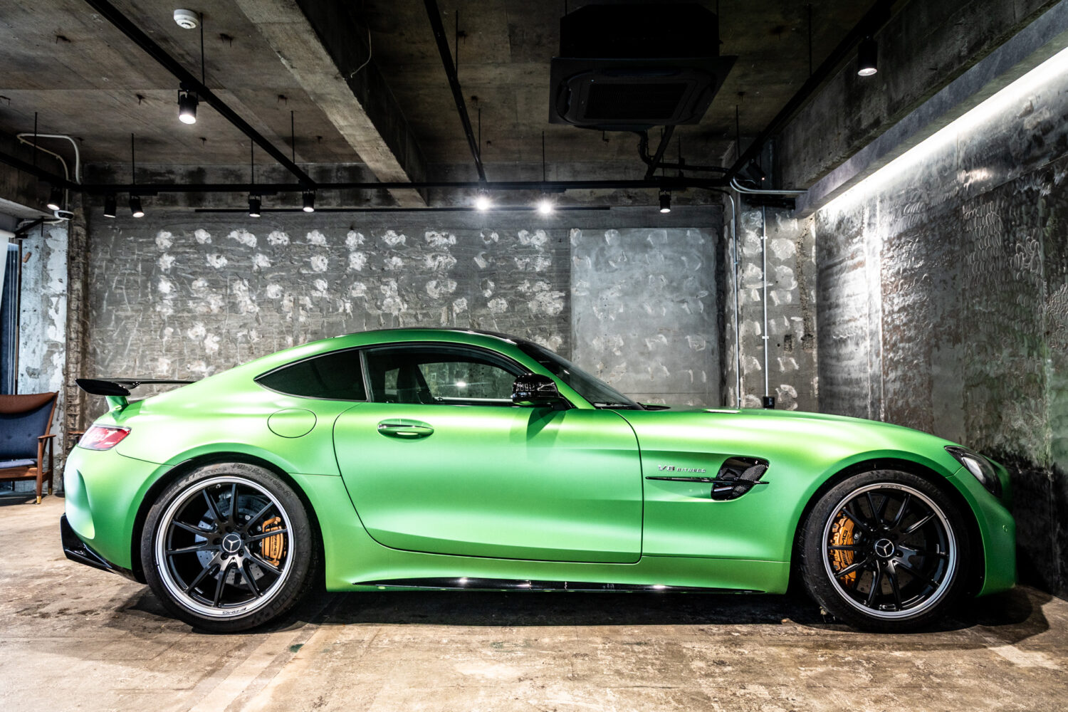 メルセデスAMG GT R