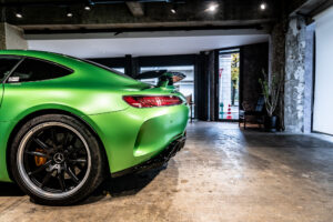 メルセデスAMG GT R