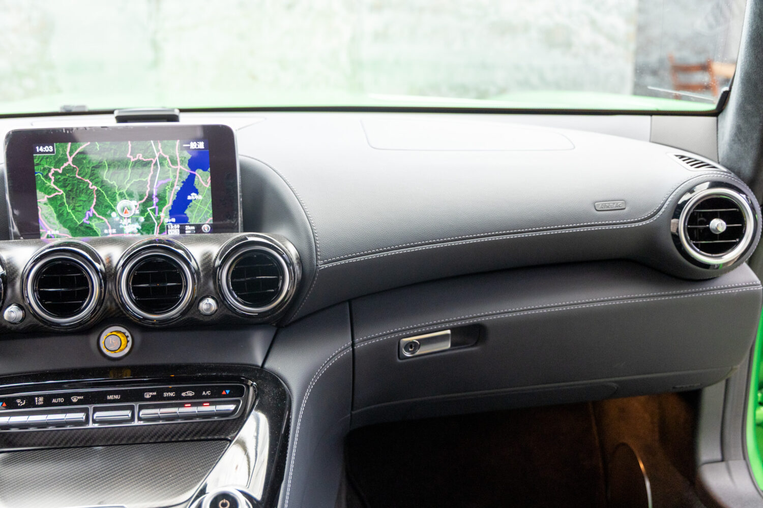 メルセデスAMG GT R