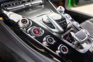 メルセデスAMG GT R