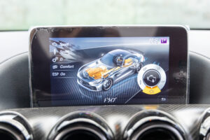 メルセデスAMG GT R