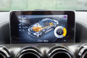 メルセデスAMG GT R