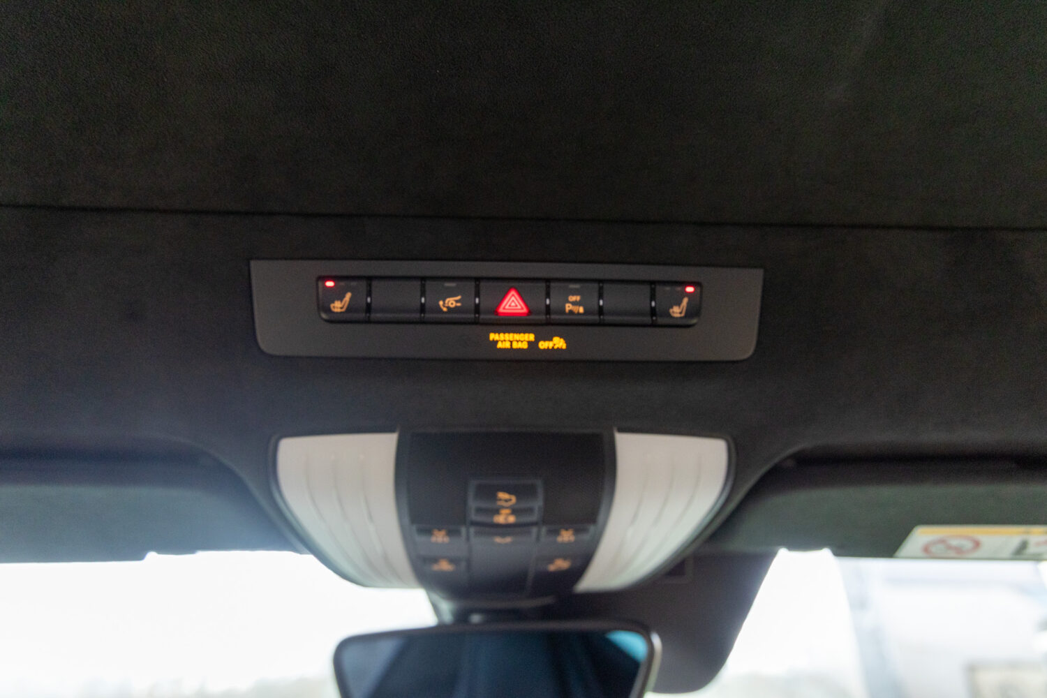 メルセデスAMG GT R