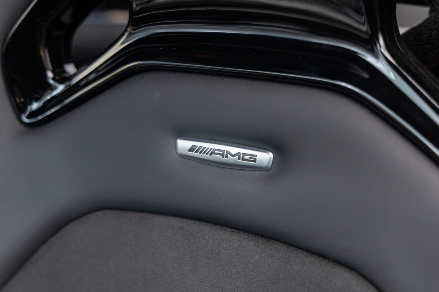 メルセデスAMG GT R