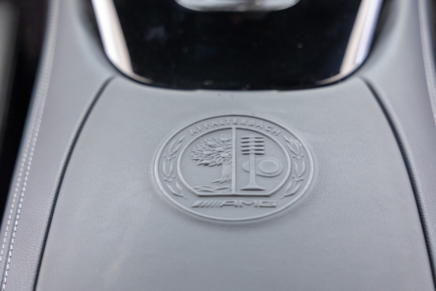 メルセデスAMG GT R