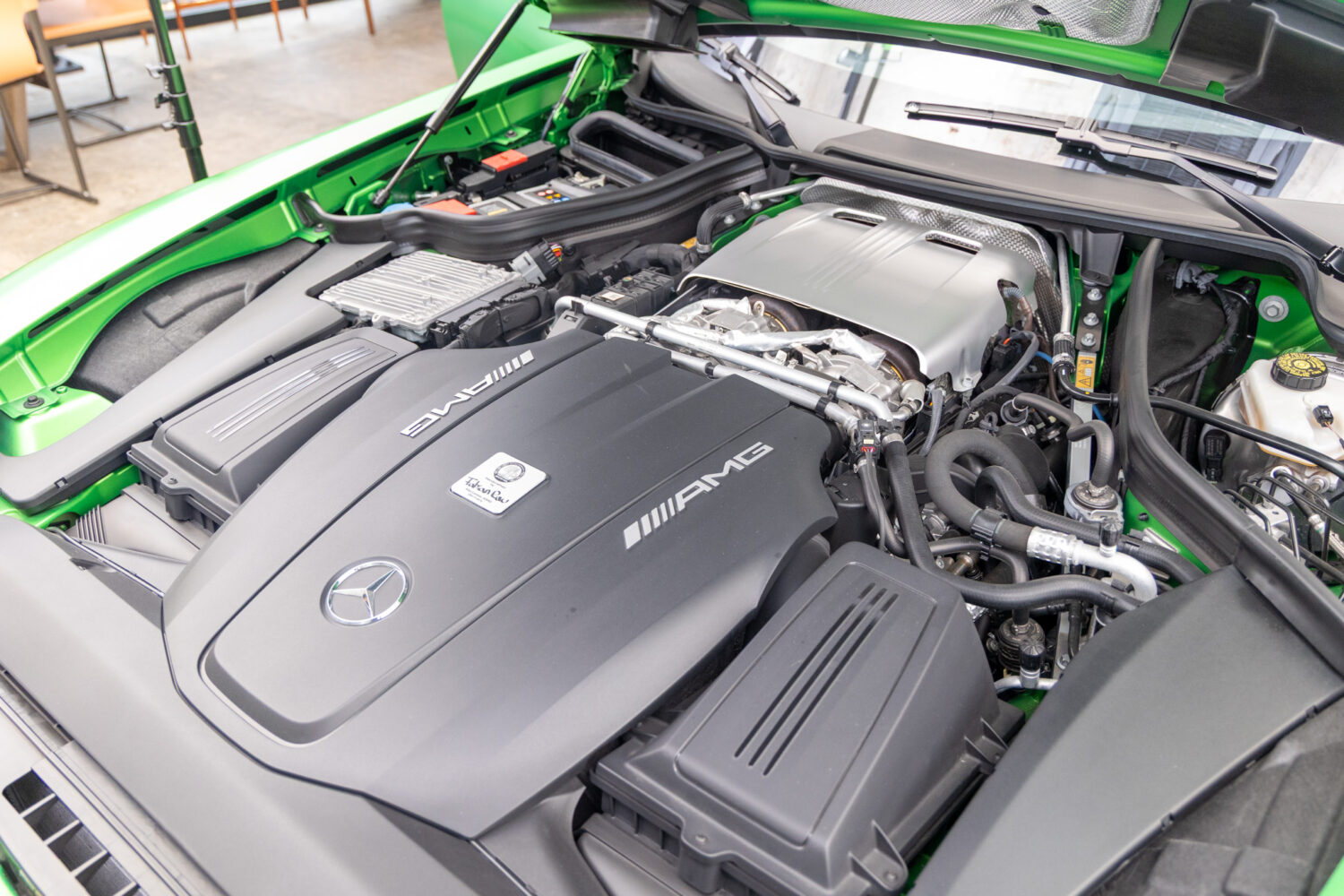 メルセデスAMG GT R