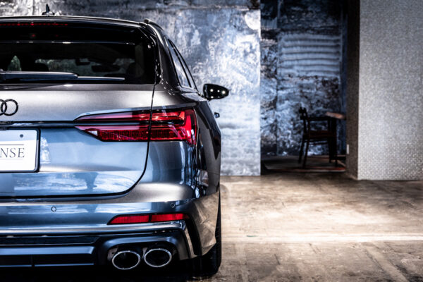 S6アバント 4WD