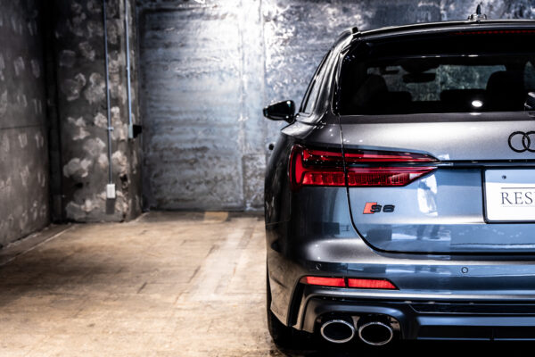 S6アバント 4WD