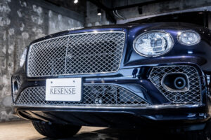 ベンテイガ ハイブリッド アズール