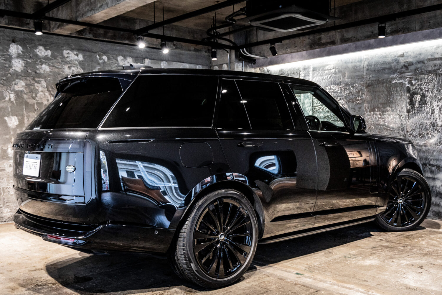 レンジローバー ファーストエディション 4.4L P530