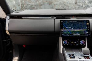 レンジローバー ファーストエディション 4.4L P530