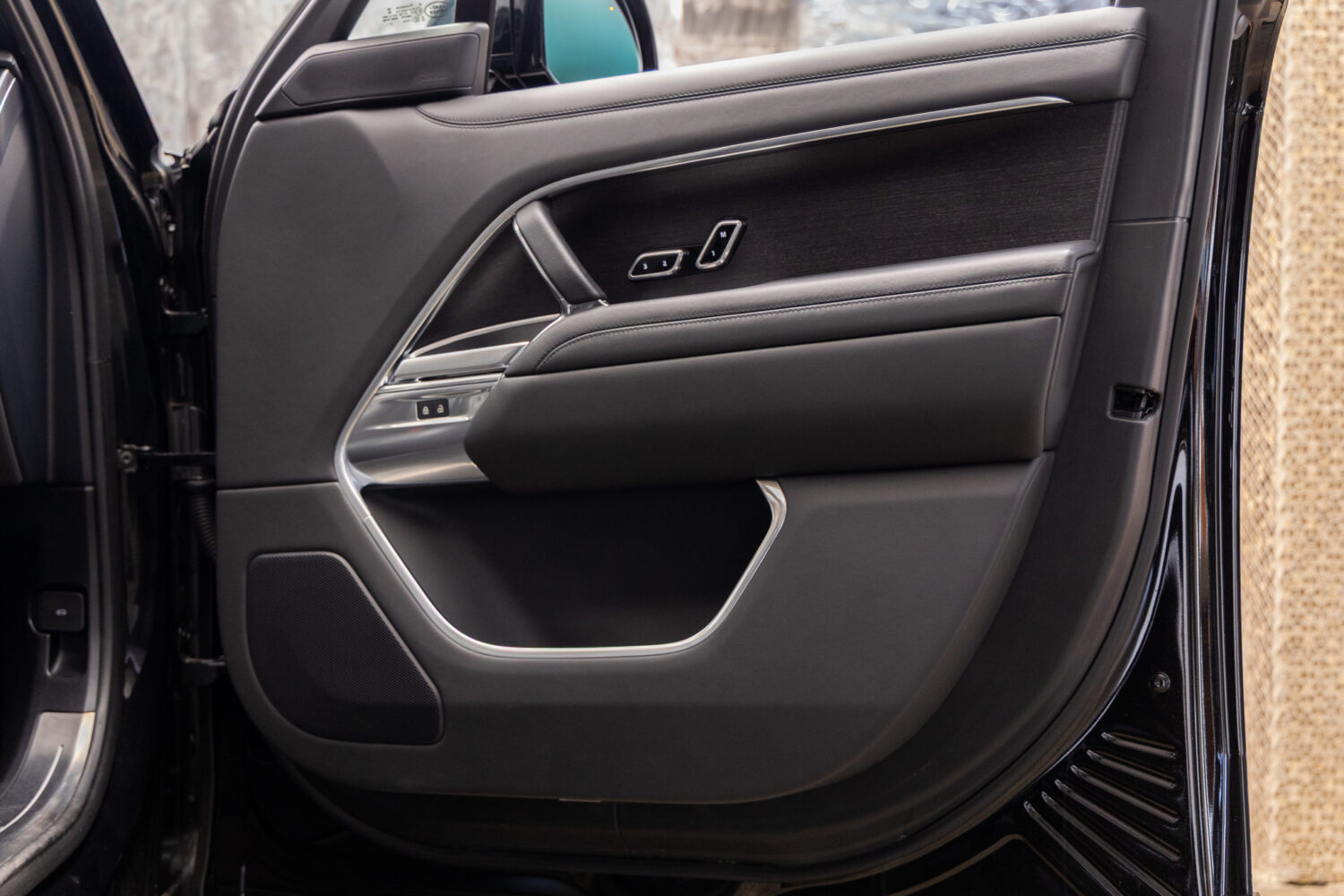 レンジローバー ファーストエディション 4.4L P530