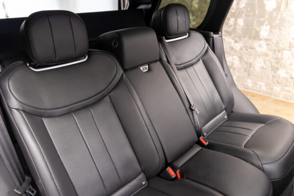 レンジローバー ファーストエディション 4.4L P530