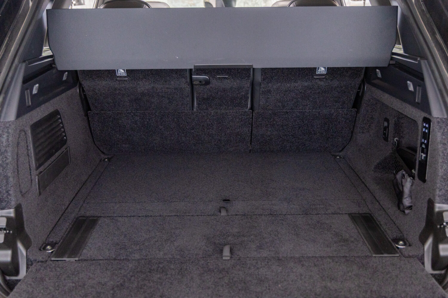 レンジローバー ファーストエディション 4.4L P530