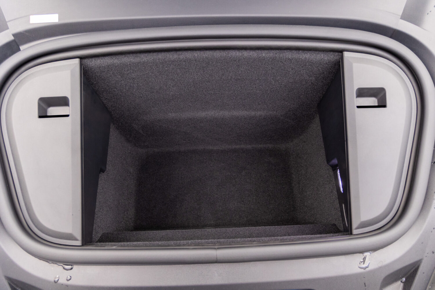 タイカン パフォーマンスバッテリープラス 4+1シート