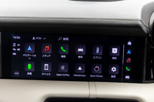 タイカン パフォーマンスバッテリープラス 4+1シート