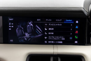 タイカン パフォーマンスバッテリープラス 4+1シート