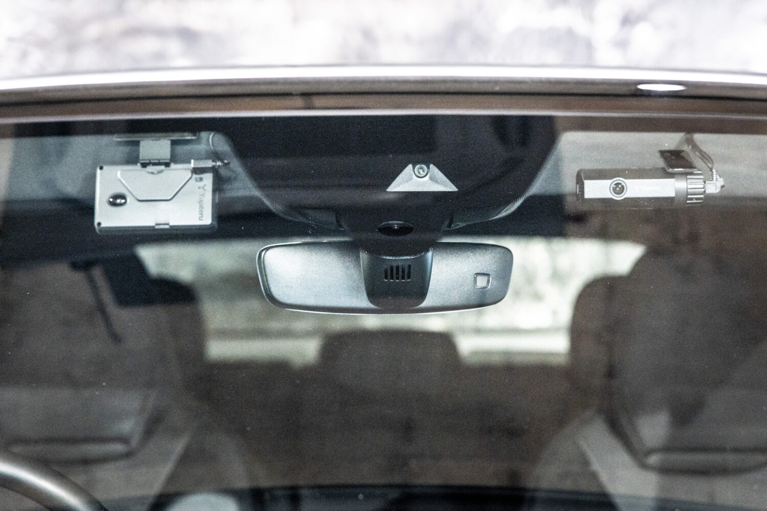 カイエンクーペ E-Hybrid Tip-S リアコンフォートベンチシート 4WD