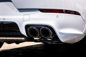 カイエンクーペ E-Hybrid Tip-S リアコンフォートベンチシート 4WD