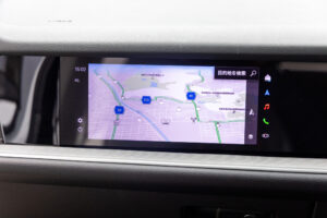 カイエンクーペ E-Hybrid Tip-S リアコンフォートベンチシート 4WD