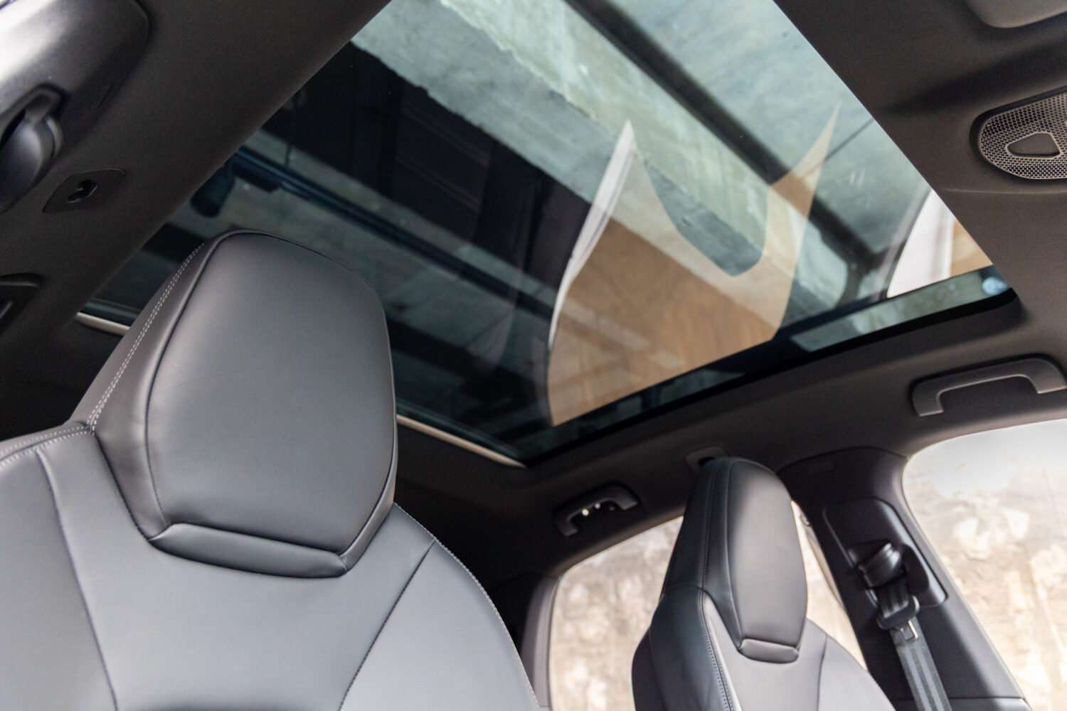 カイエンクーペ E-Hybrid Tip-S リアコンフォートベンチシート 4WD