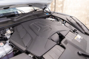 カイエンクーペ E-Hybrid Tip-S リアコンフォートベンチシート 4WD