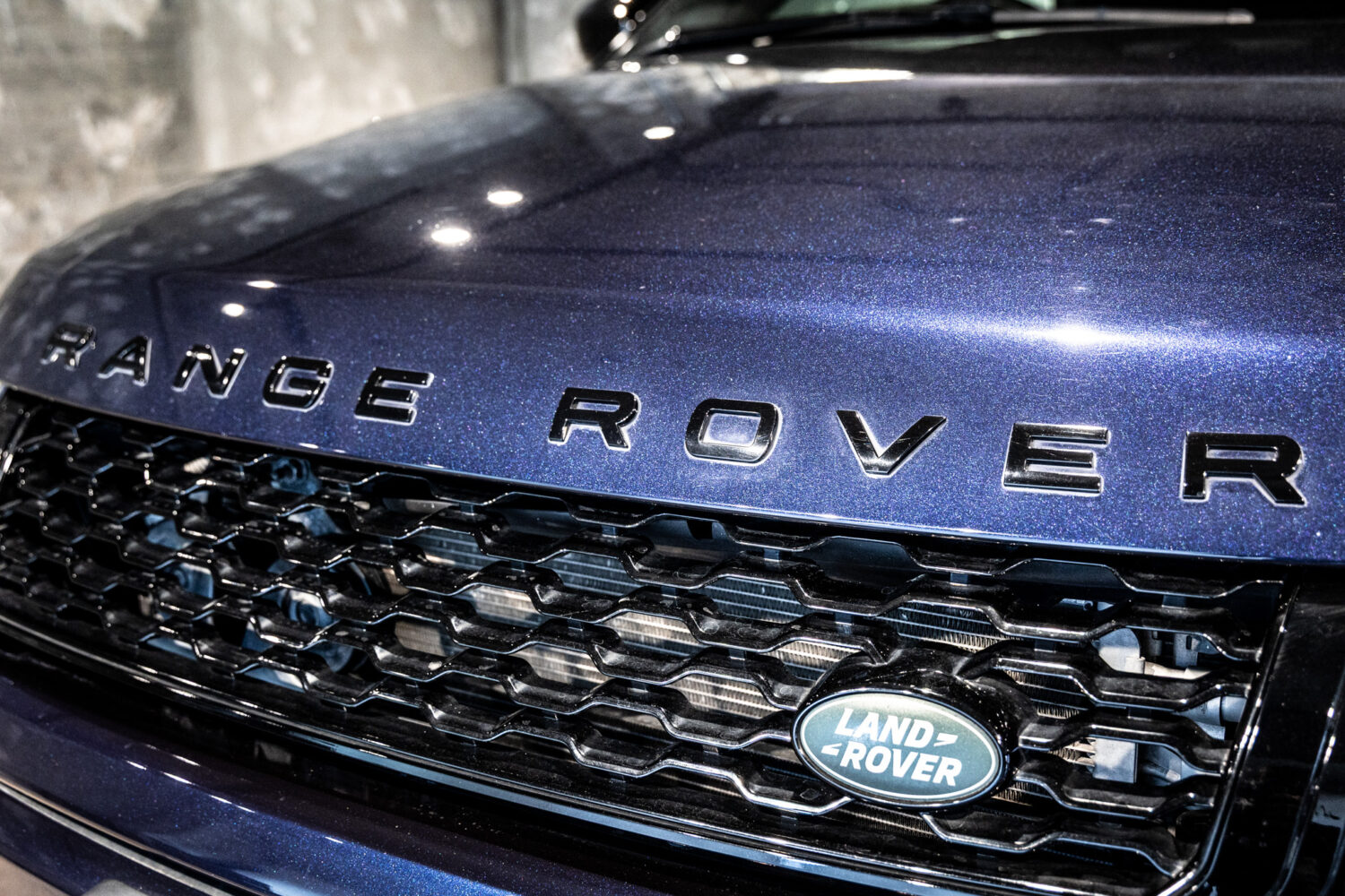 イヴォーグコンバーチブル HSEダイナミック 2.0L D180 ディーゼル 4WD