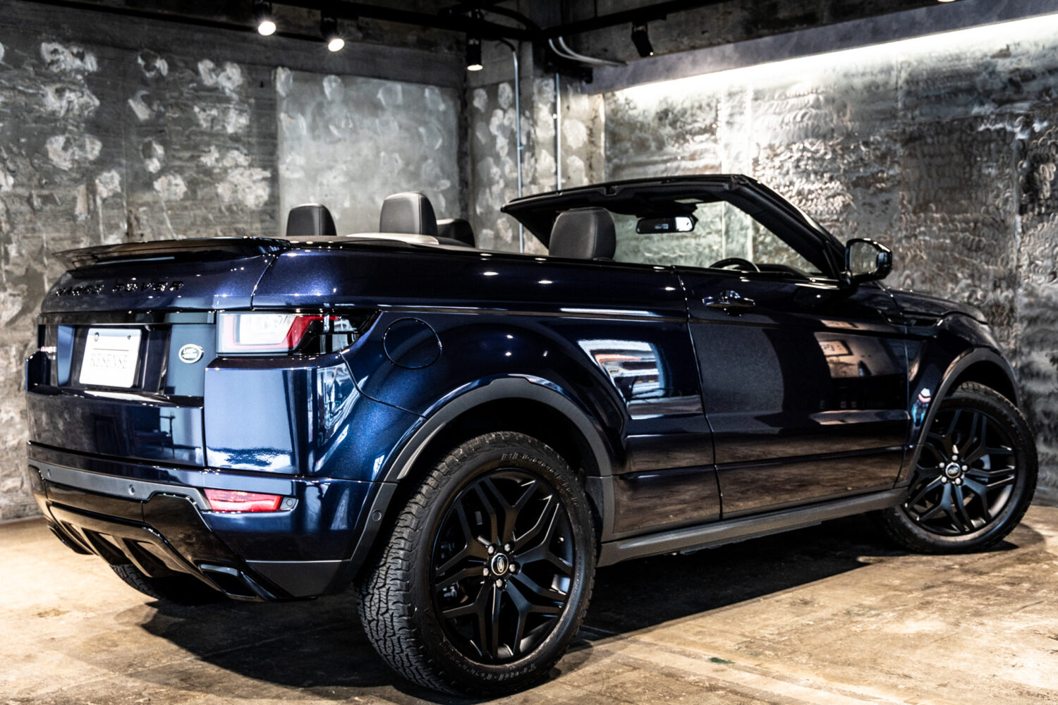 イヴォーグコンバーチブル HSEダイナミック 2.0L D180 ディーゼル 4WD