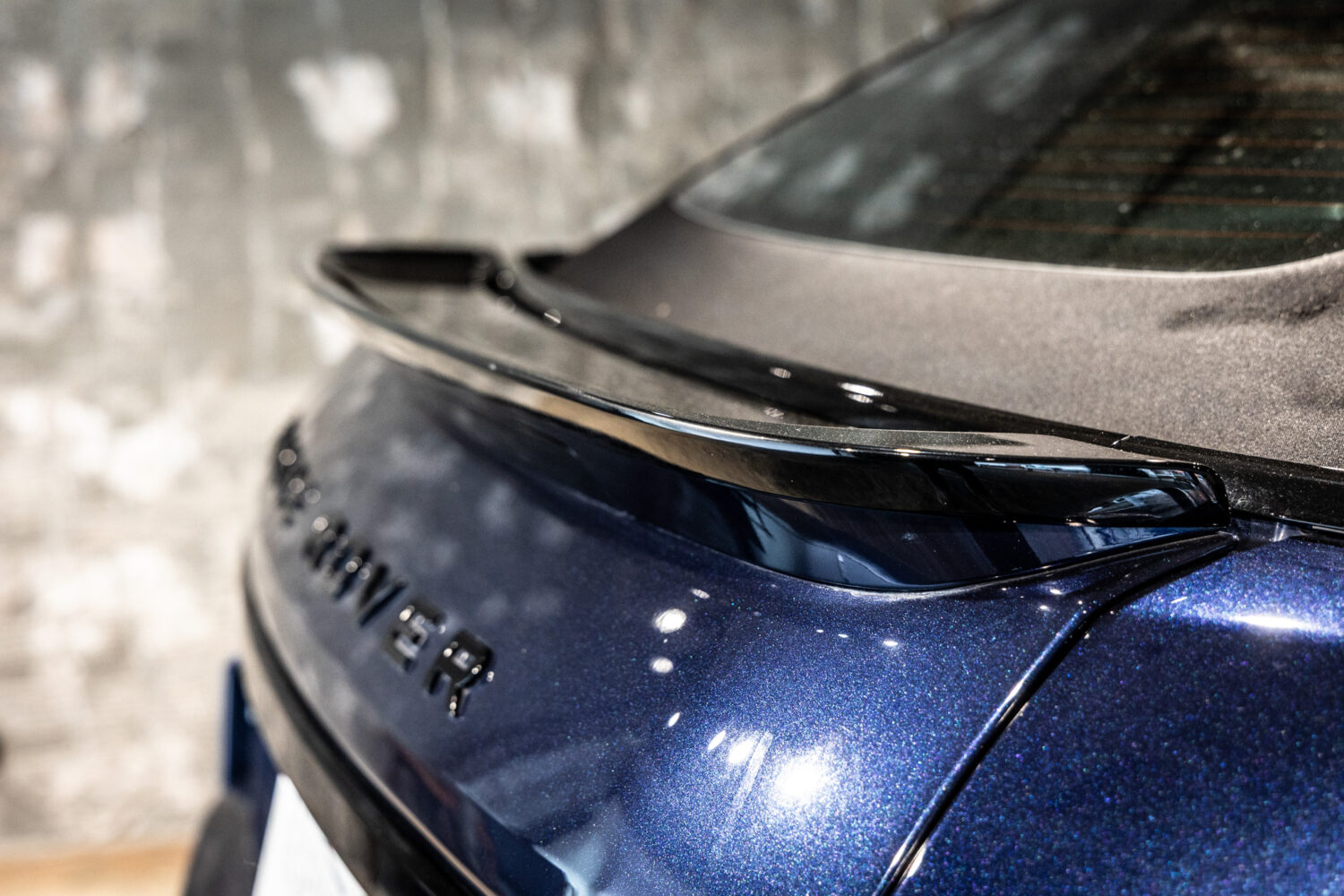 イヴォーグコンバーチブル HSEダイナミック 2.0L D180 ディーゼル 4WD