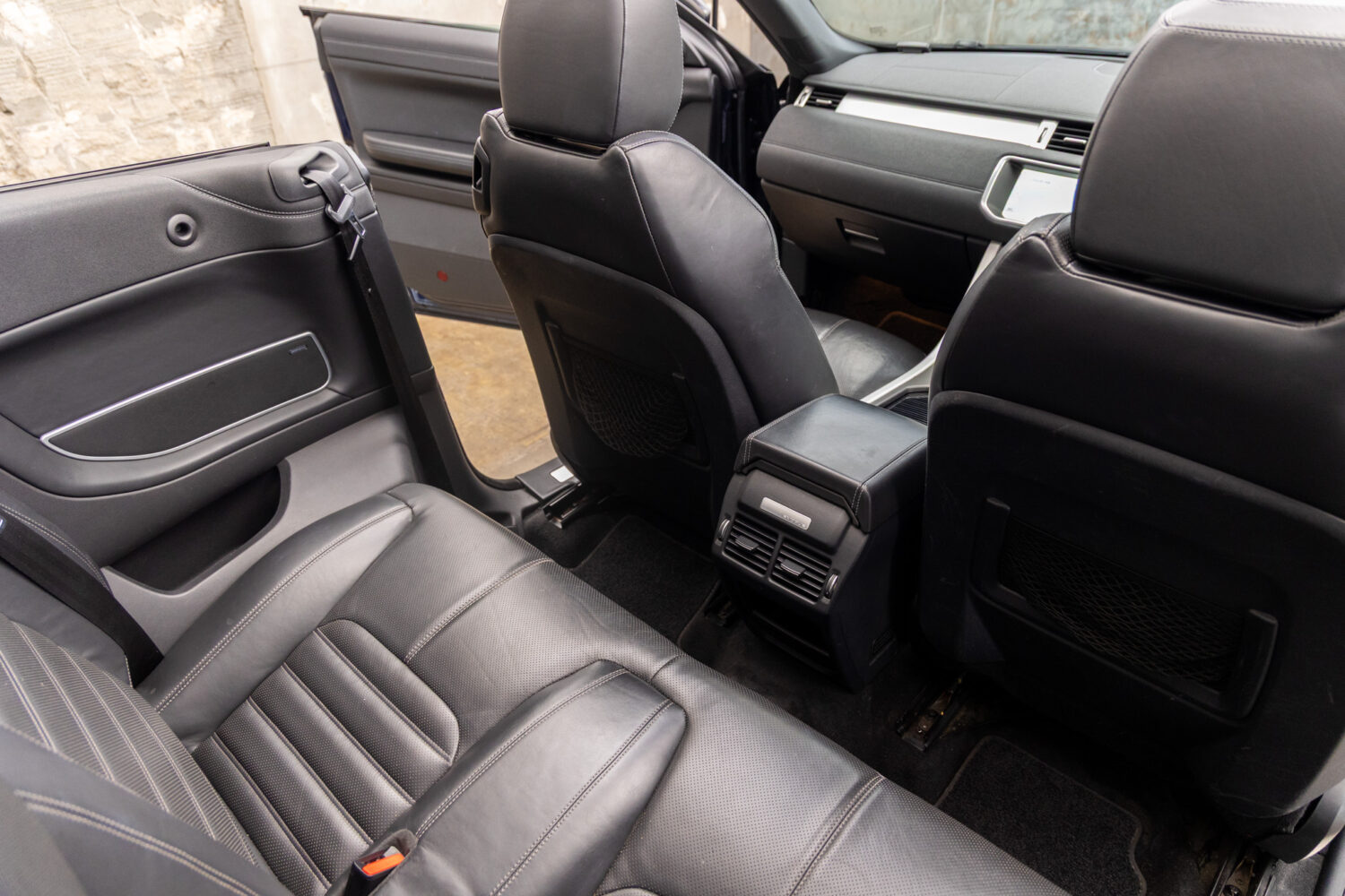 イヴォーグコンバーチブル HSEダイナミック 2.0L D180 ディーゼル 4WD