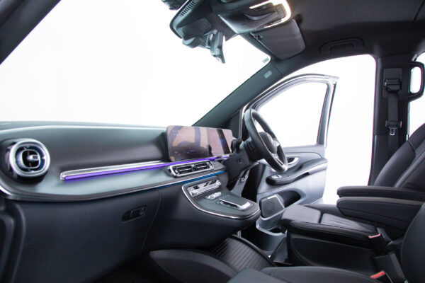 Vクラス V220 d エクストラロング AMGラインパッケージ ディーゼルターボ