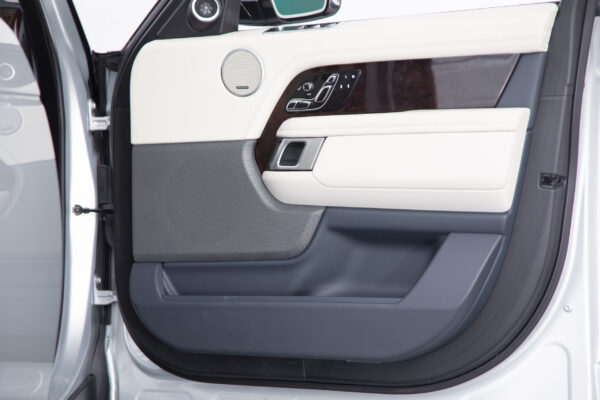 レンジローバー ヴォーグ (5.0リッター) 4WD