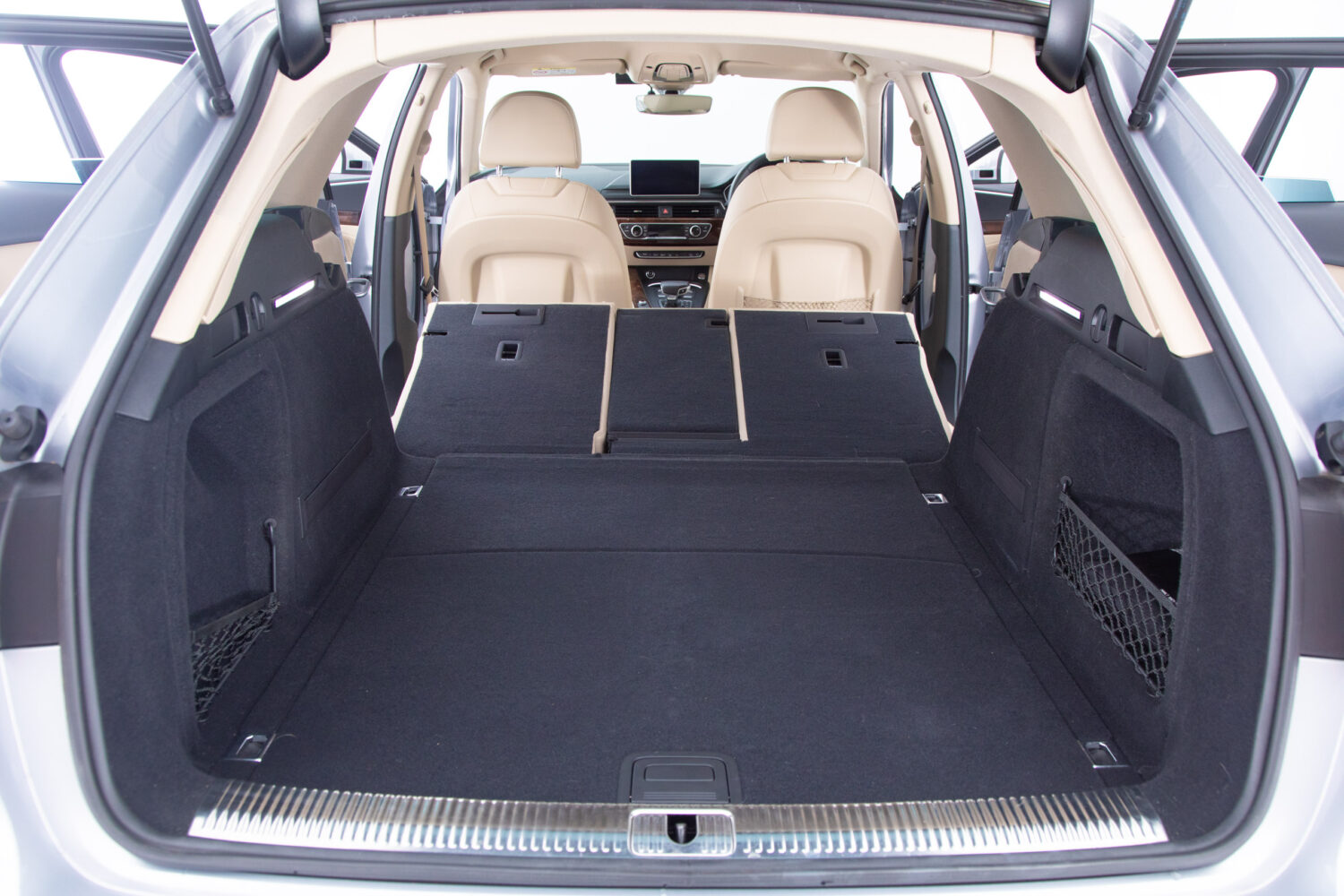 A4オールロードクワトロ 2.0 4WD