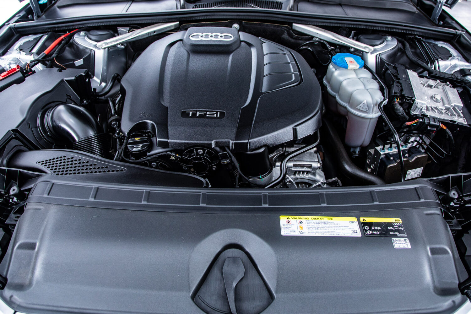 A4オールロードクワトロ 2.0 4WD