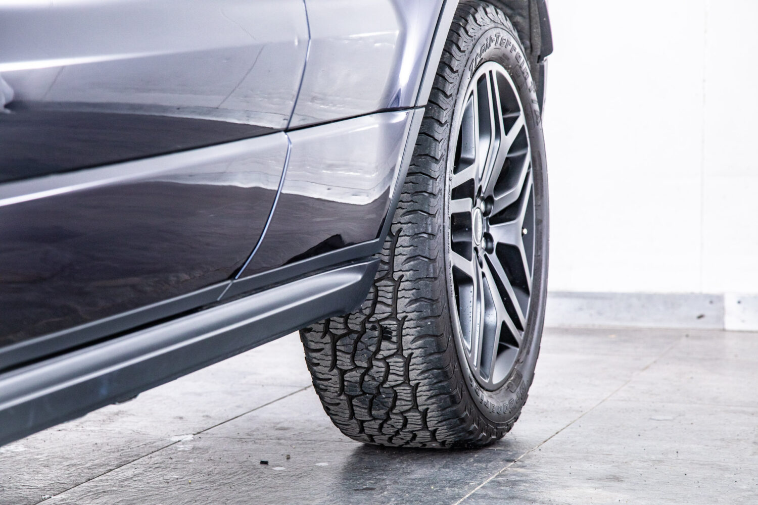 イヴォークコンバーチブル HSEダイナミック 2.0L D180 ディーゼル 4WD