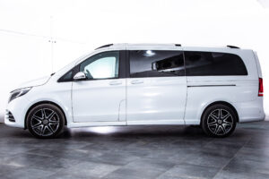 Vクラス V220 d アバンギャルド エクストラロング AMGライン