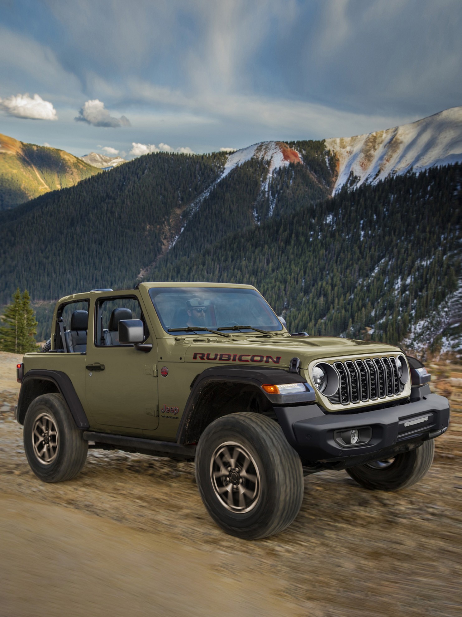 高いオフロード性能を誇るラングラー・ルビコンに2ドア仕様のコンパクトなボディで、優れた取り回しを実現した限定車が「’41」と名付けられた特別色を纏って登場。
