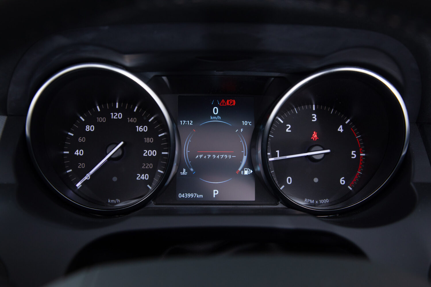 イヴォークコンバーチブル HSEダイナミック 2.0L D180 ディーゼル 4WD