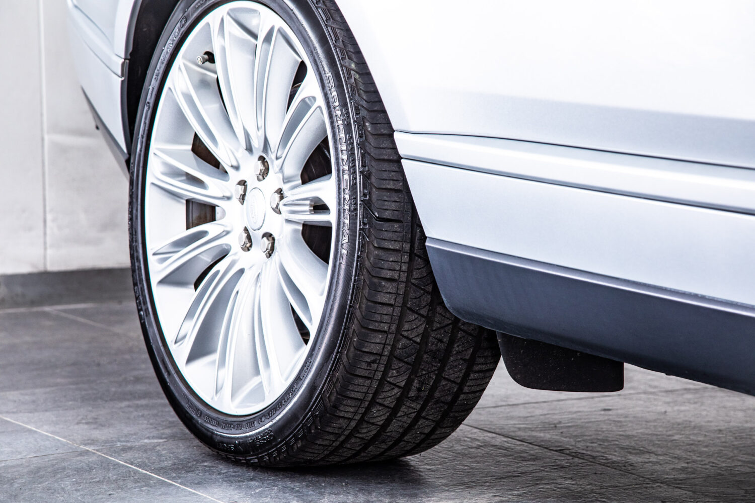 レンジローバー ヴォーグ (5.0リッター) 4WD