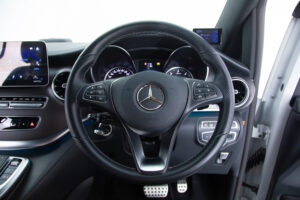 Vクラス V220 d アバンギャルド エクストラロング AMGライン