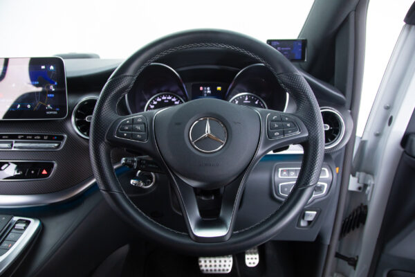 Vクラス V220 d アバンギャルド エクストラロング AMGライン