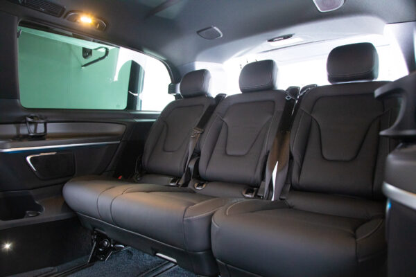 Vクラス V220 d アバンギャルド エクストラロング AMGライン