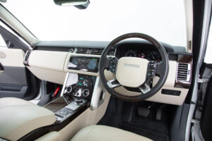 レンジローバー ヴォーグ (5.0リッター) 4WD