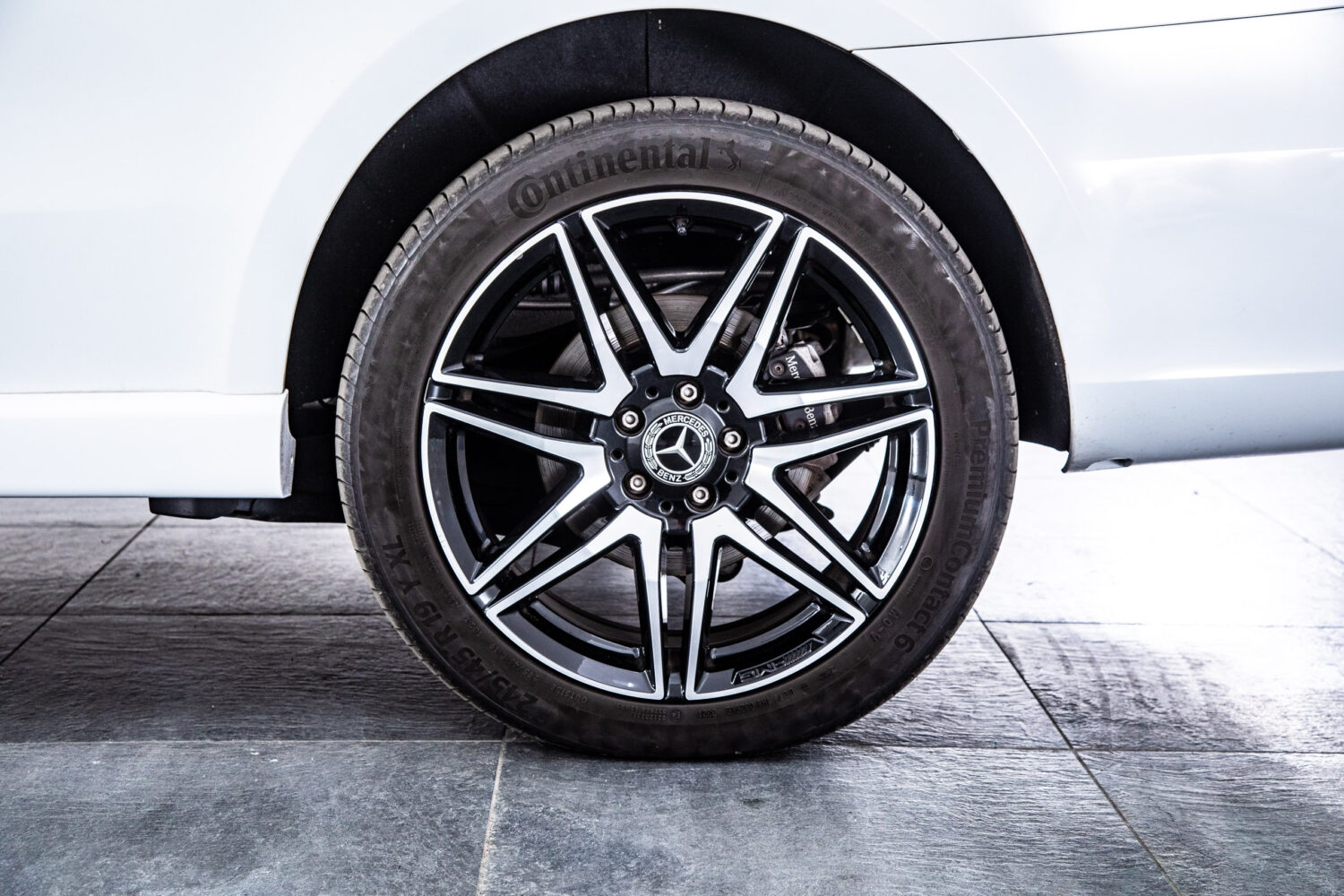 Vクラス V220 d アバンギャルド エクストラロング AMGライン